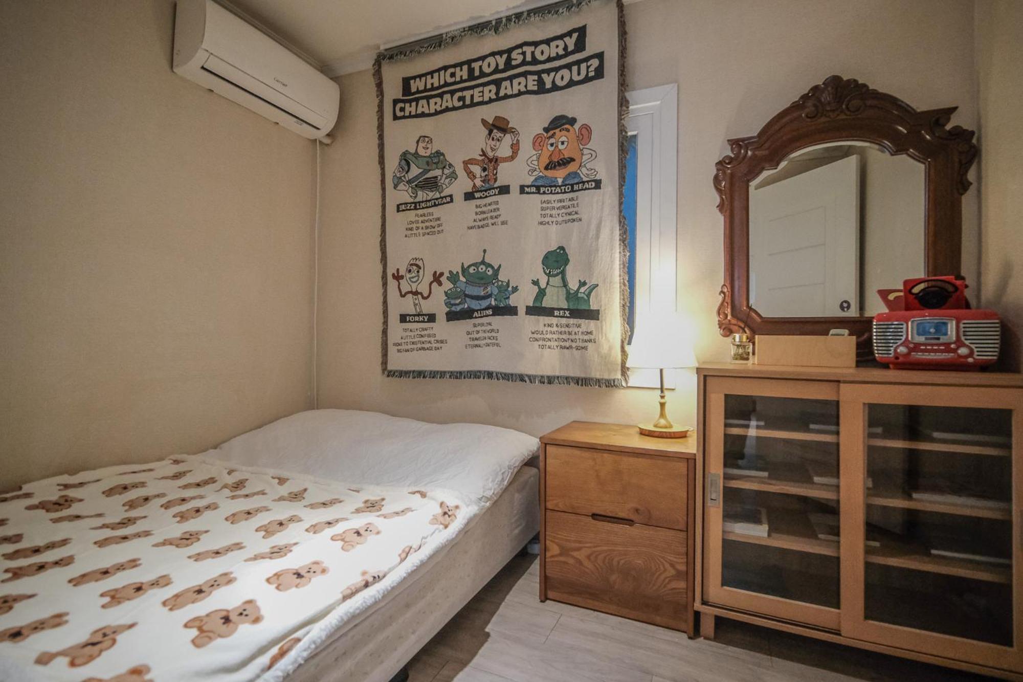 Helloworld Guesthouse Seoul Bagian luar foto