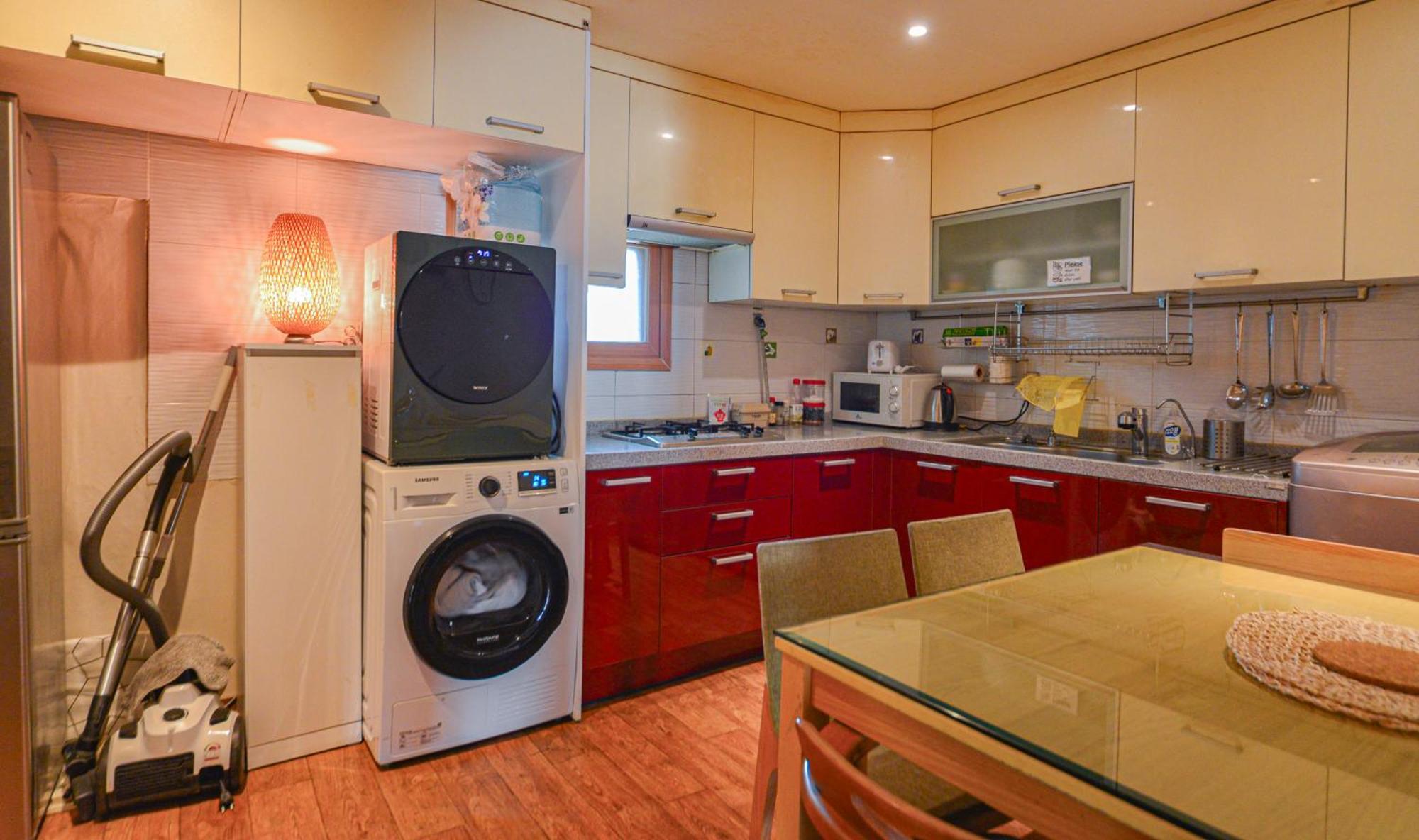Helloworld Guesthouse Seoul Bagian luar foto