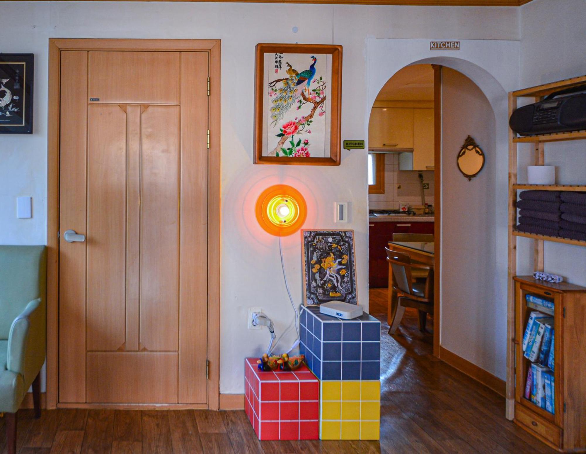 Helloworld Guesthouse Seoul Bagian luar foto