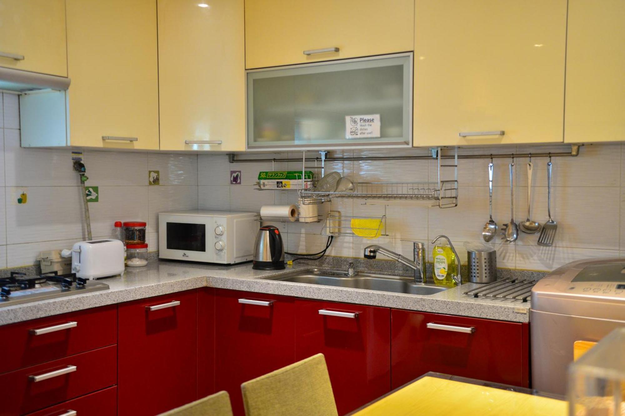 Helloworld Guesthouse Seoul Bagian luar foto