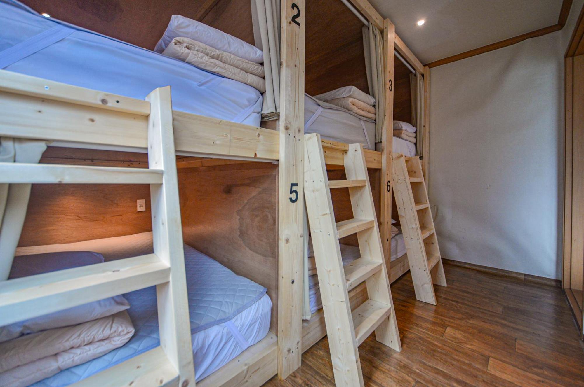 Helloworld Guesthouse Seoul Bagian luar foto