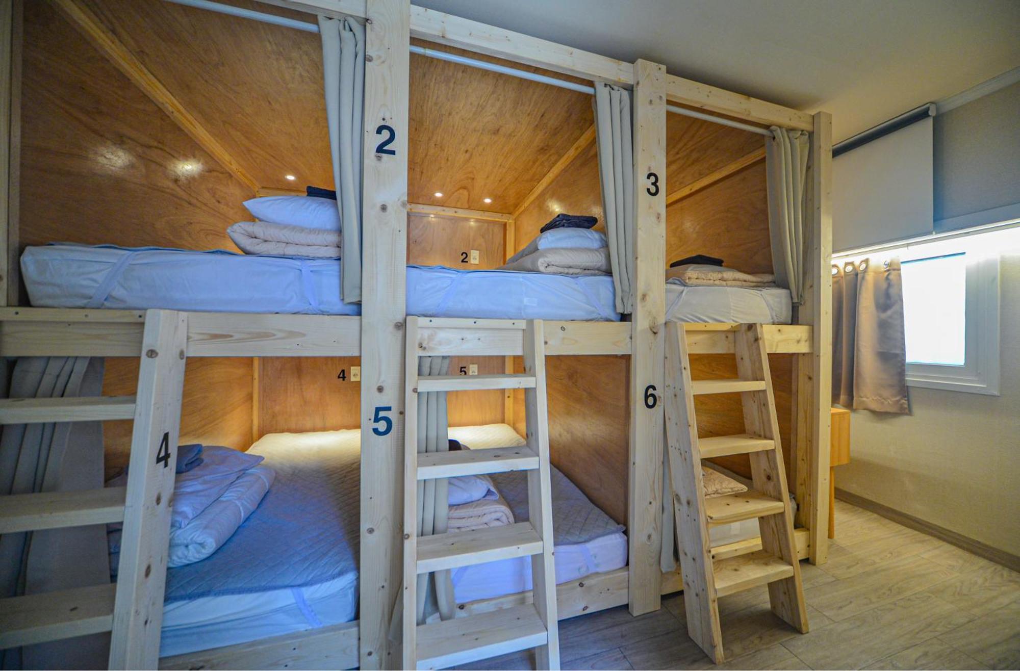 Helloworld Guesthouse Seoul Bagian luar foto