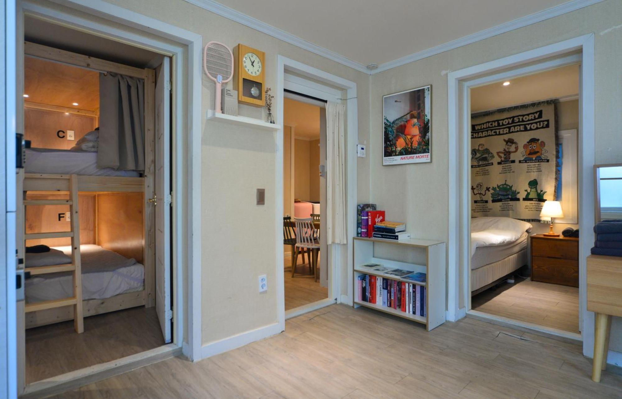 Helloworld Guesthouse Seoul Bagian luar foto