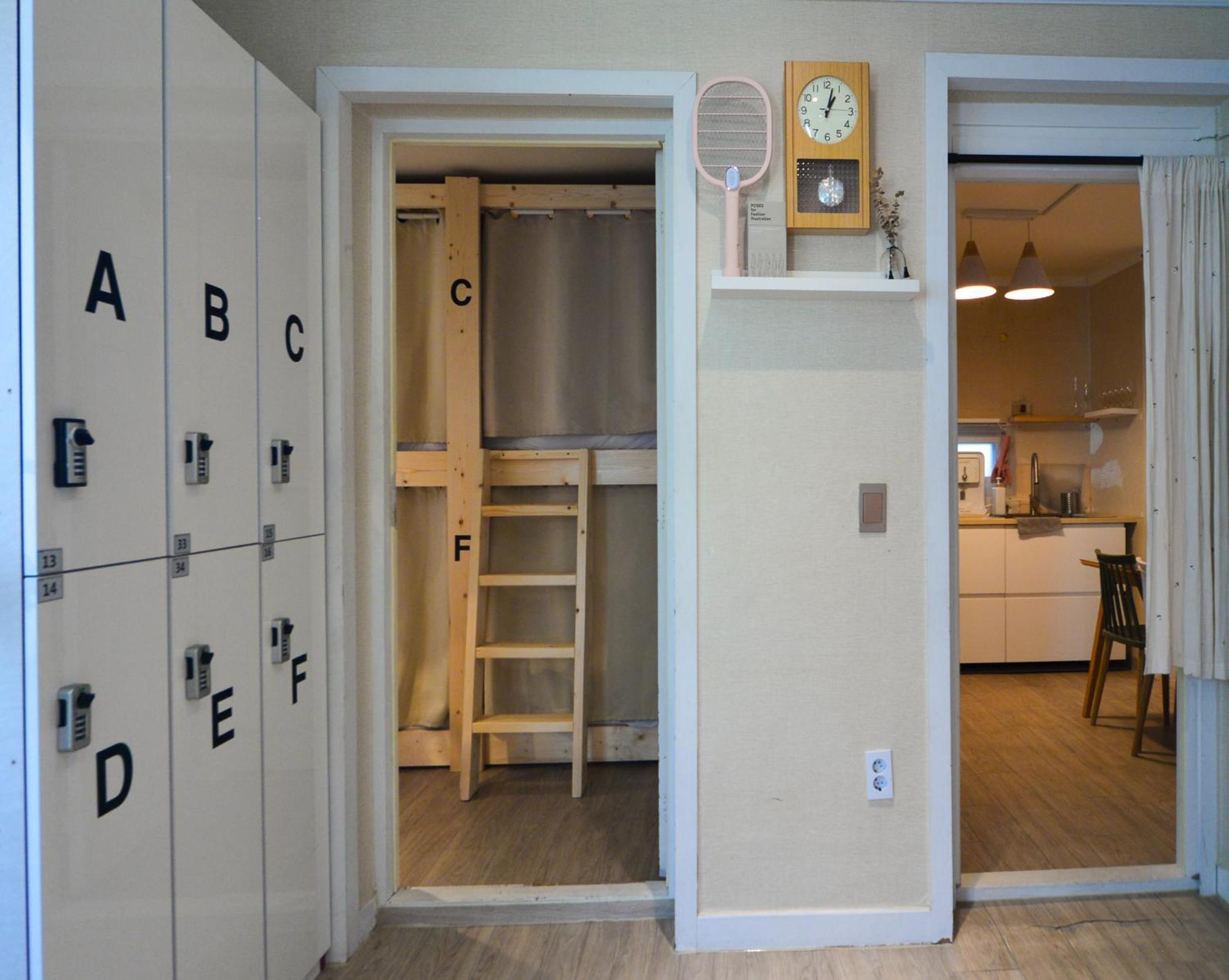 Helloworld Guesthouse Seoul Bagian luar foto